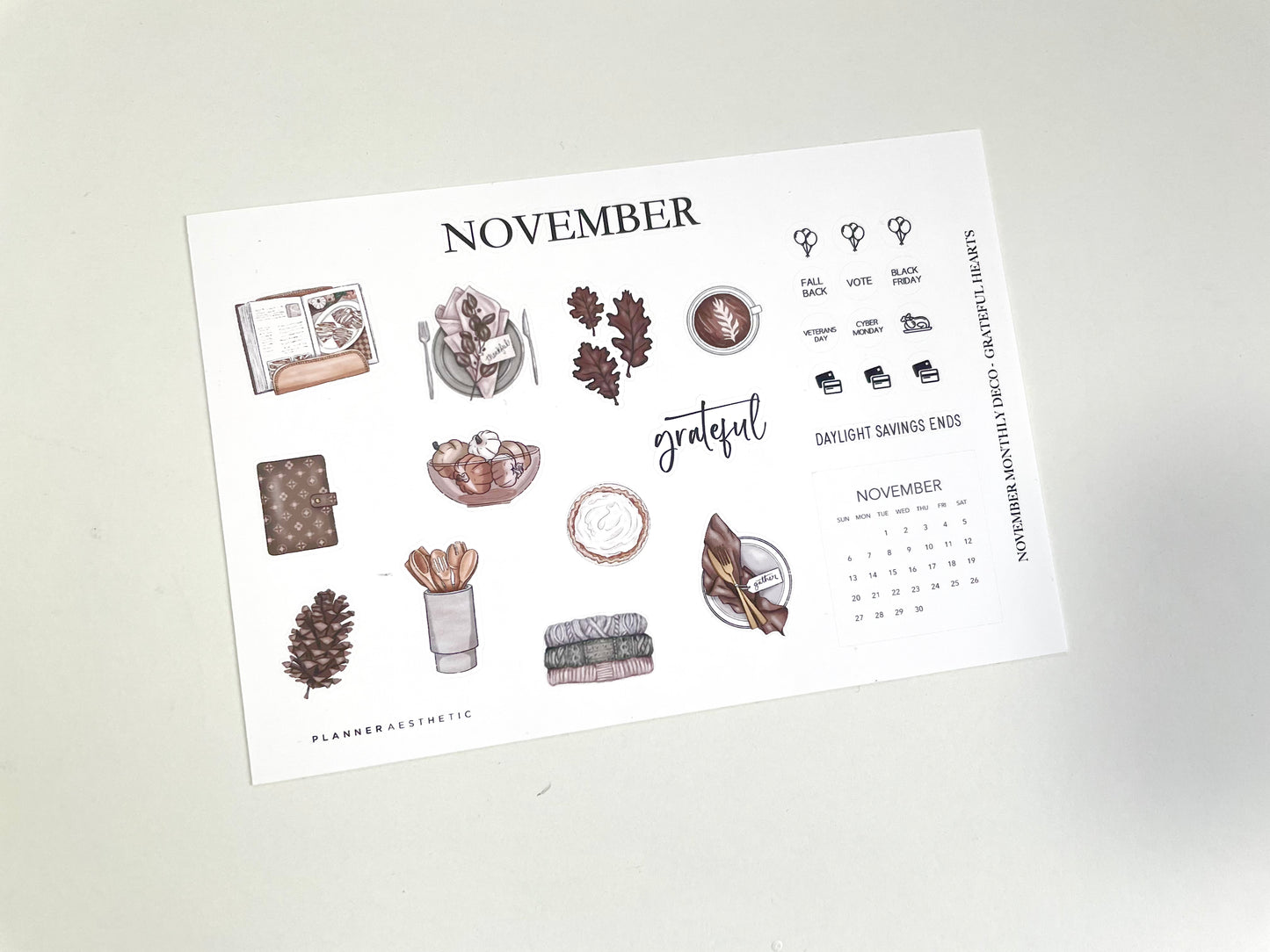 NOVEMBER MONTHLY DECO